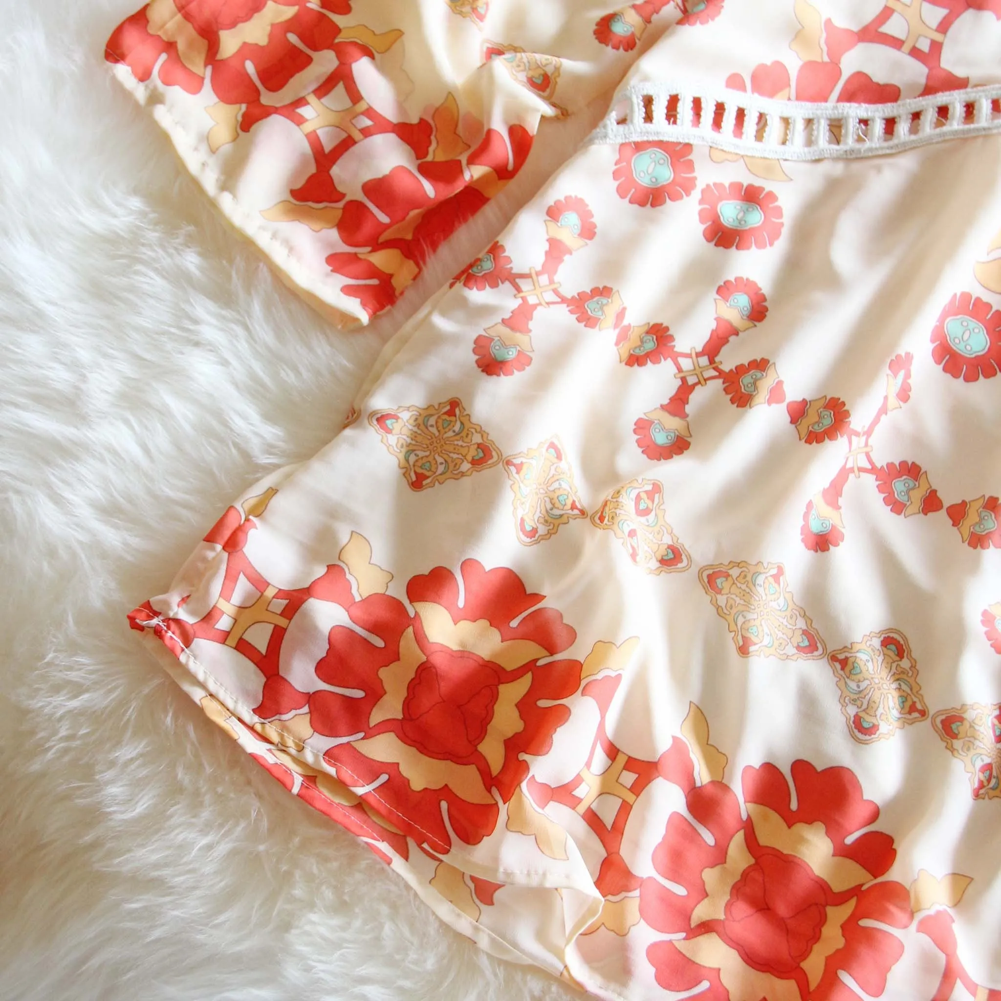 70's Siren Tunic Dress in Peach