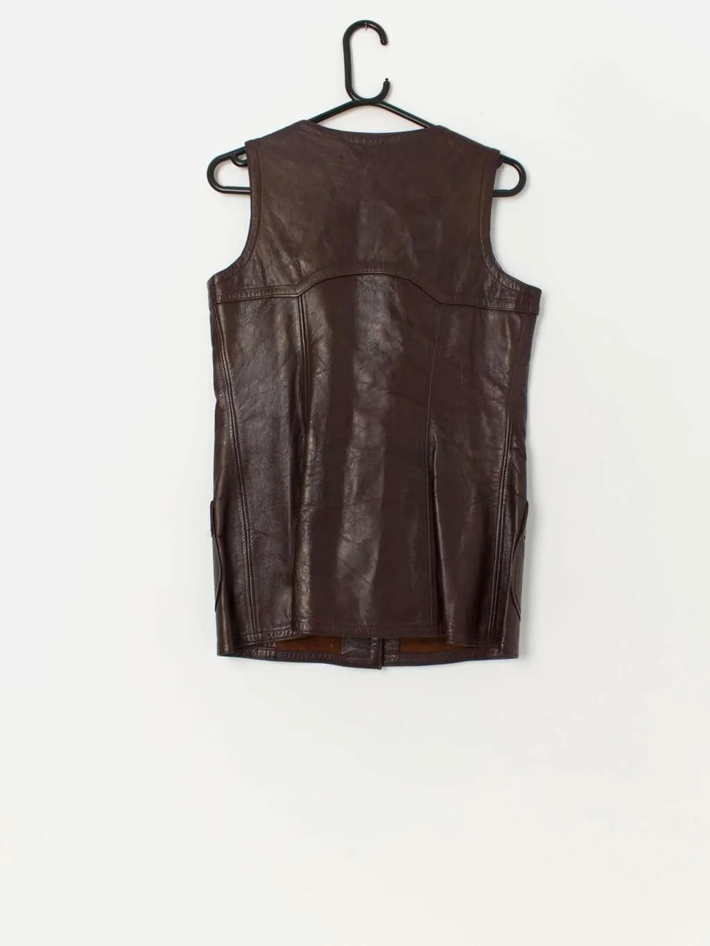 70s vintage leather vest in red-brown with poppers – Medium