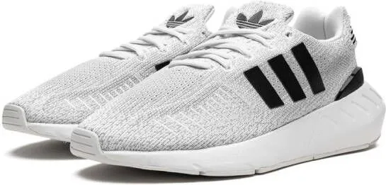 Adidas Swift Run 22 sneakers Grey