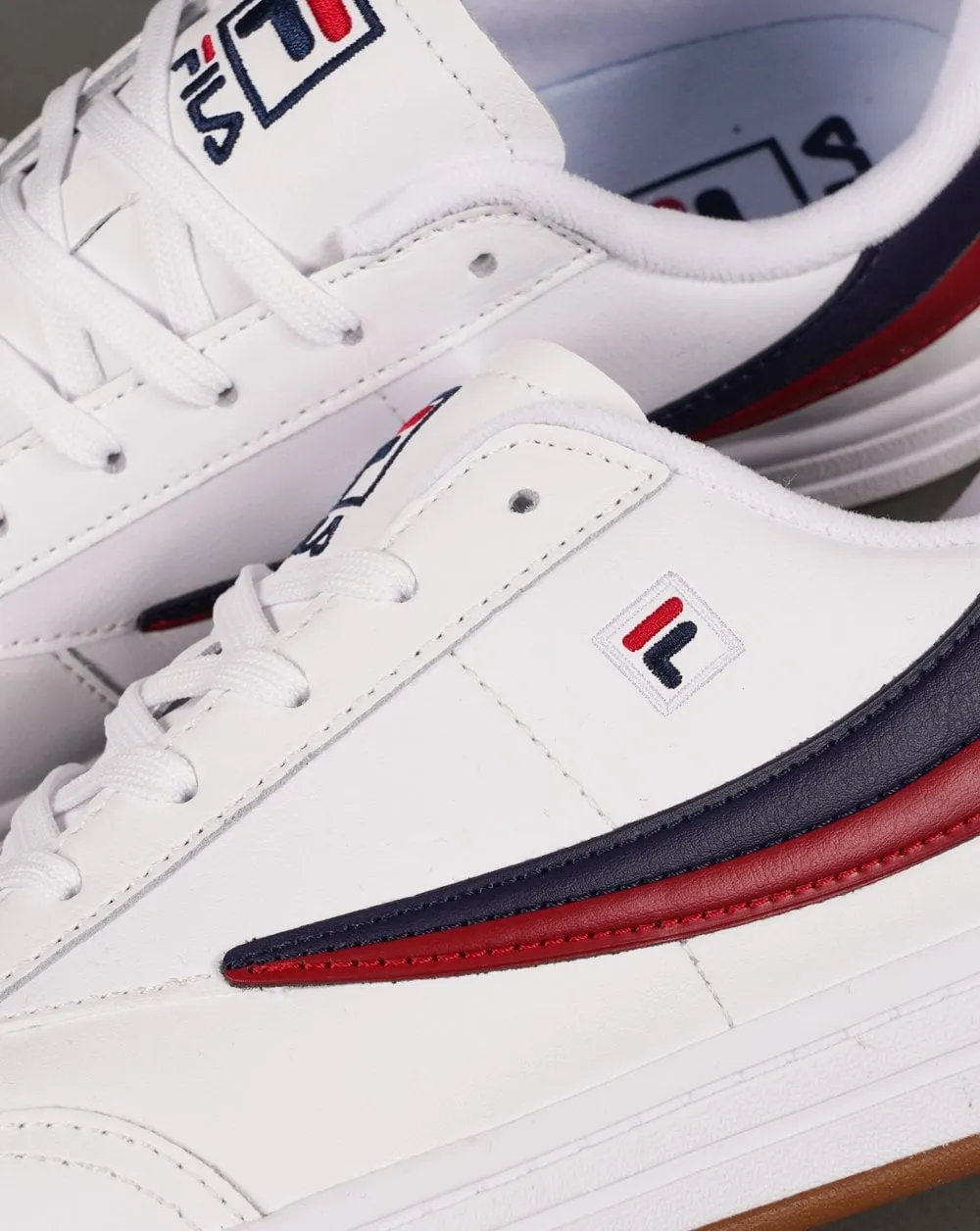 Fila Vintage Tennis 88 Trainers White/Navy/Red