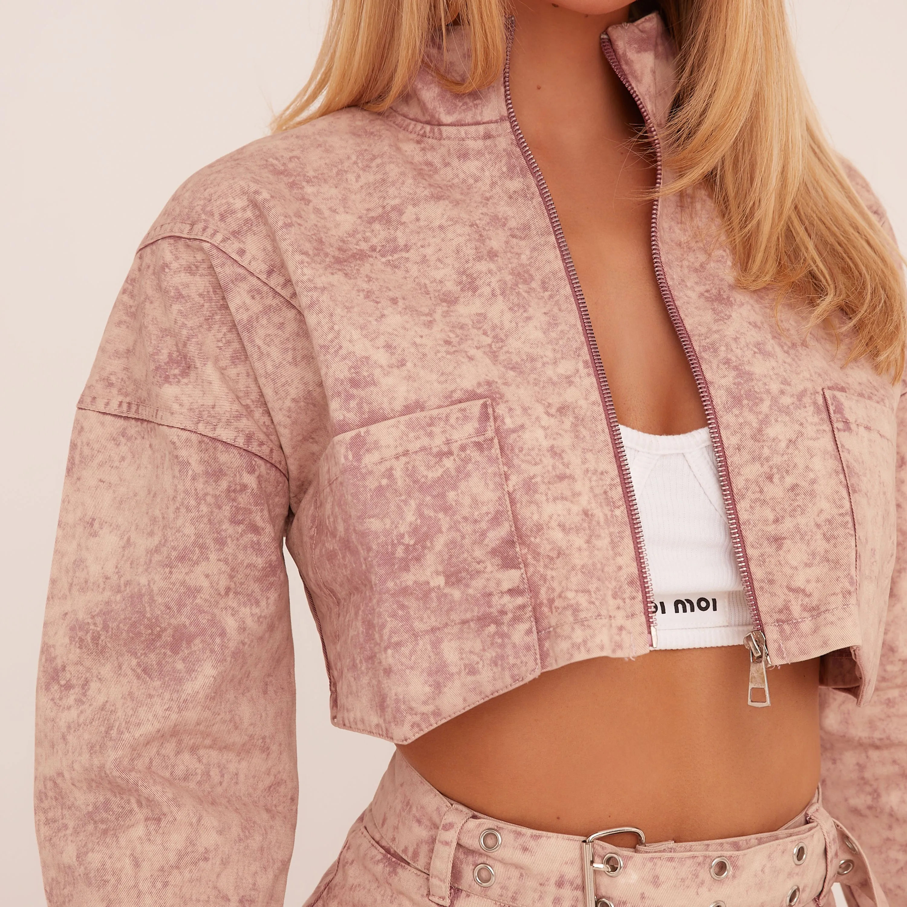 High Neck Zip Up Cropped Jacket In Washed Pink Acid Wash