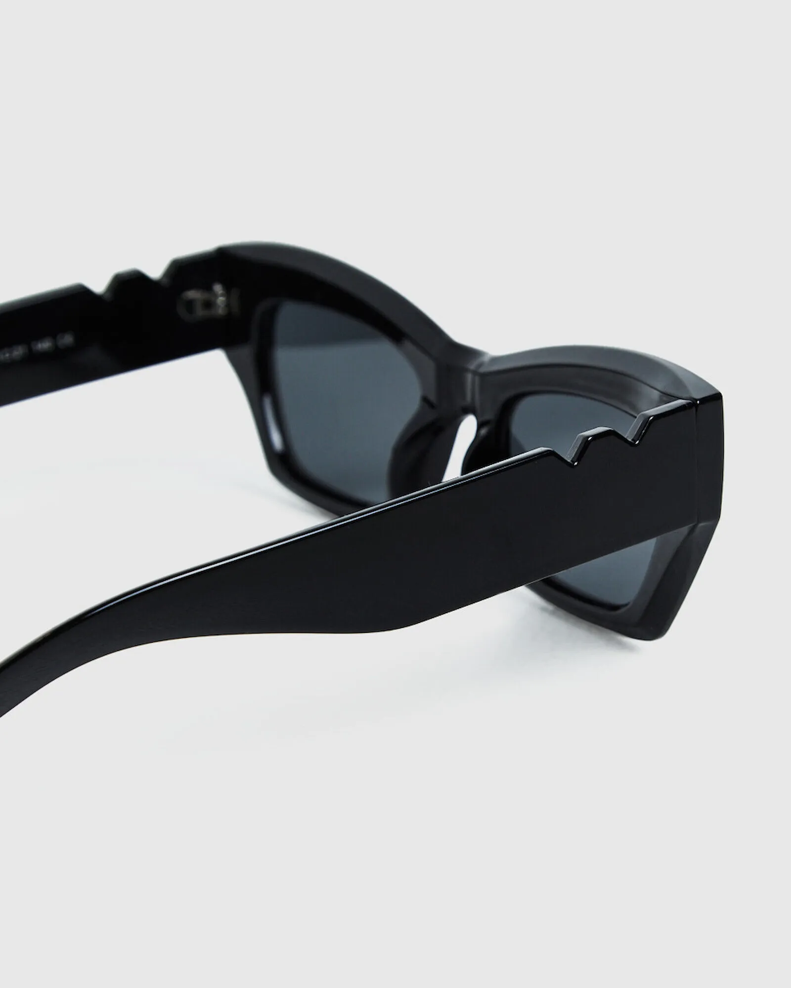 Insight Amalfi Sunglasses Black