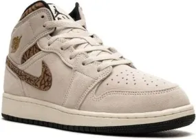 Jordan Kids Air Jordan 1 Mid SE Brown Elephant sneakers Neutrals