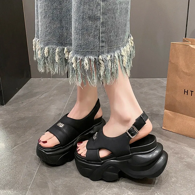 MellowMuffin Sandals