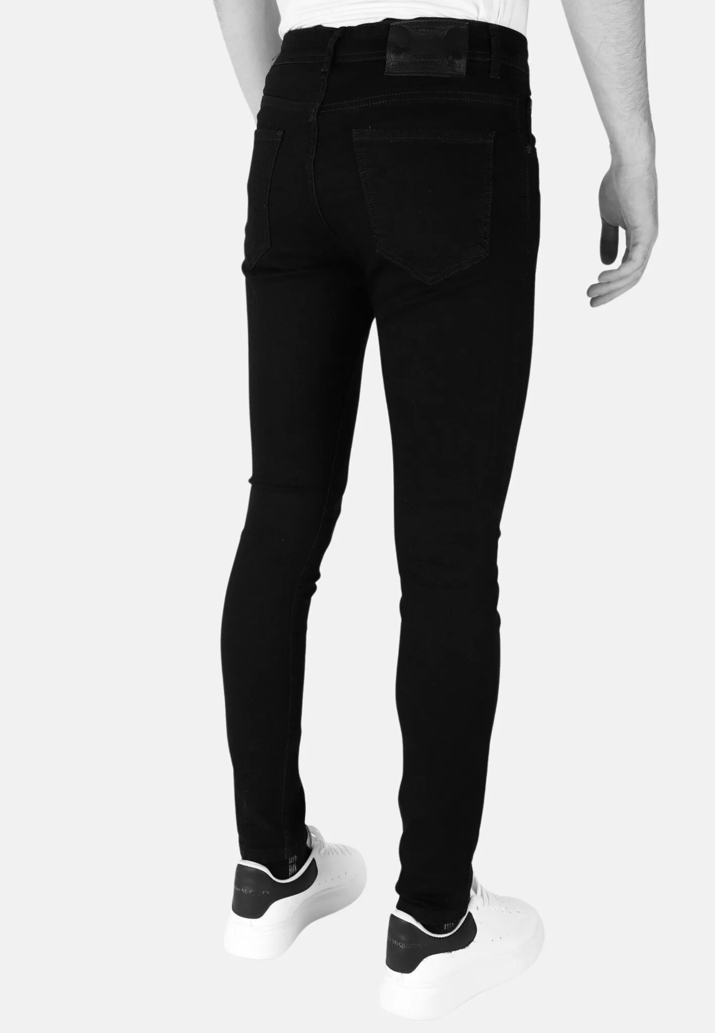 Neat Black Men's Jeans with Stretch |