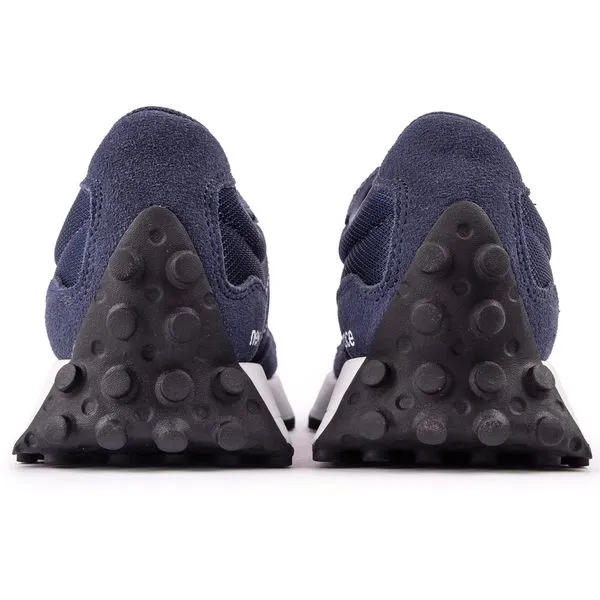 New Balance 327 Trainers