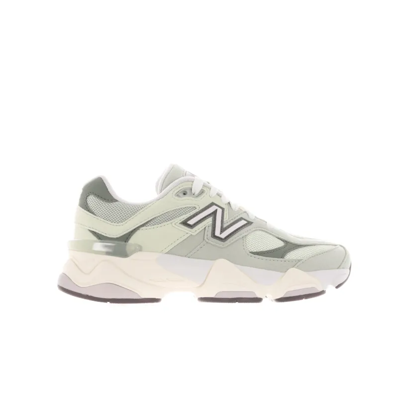 New Balance Youth 9060 Walking Shoe - GC9060EE