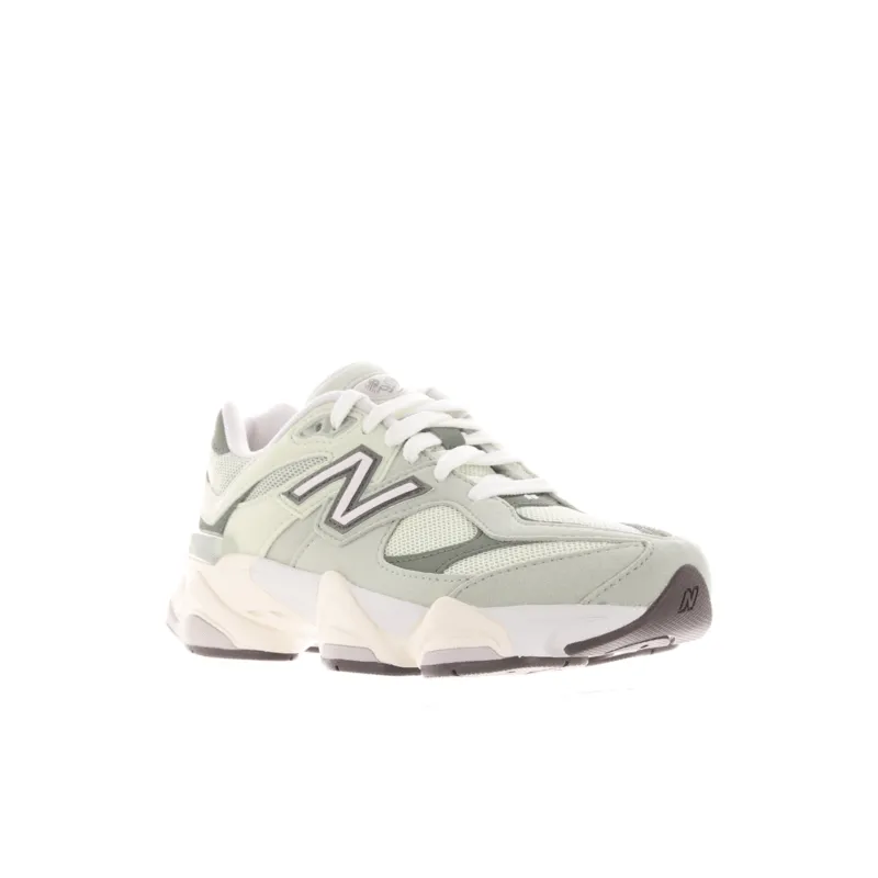 New Balance Youth 9060 Walking Shoe - GC9060EE