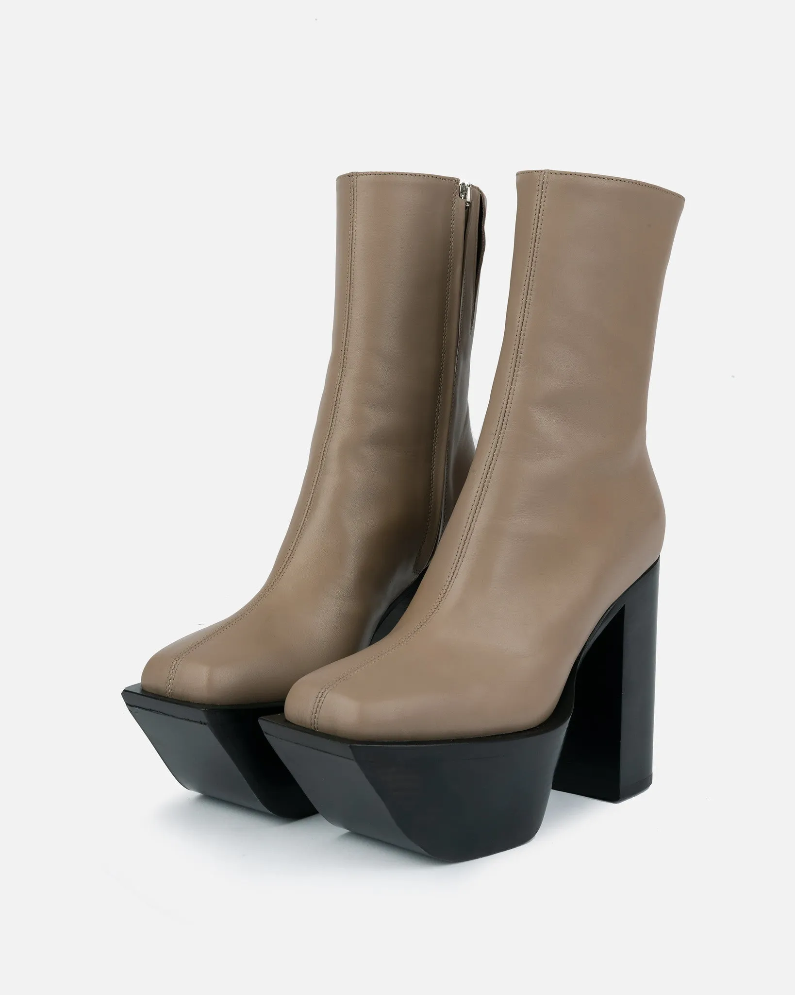 Peter Do Everyday Platform Boot in Warm Grey