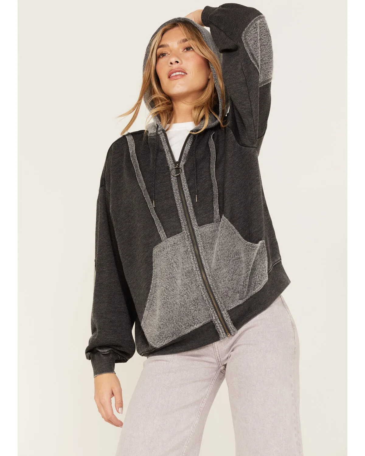 Product Name:  Cleo + Wolf Women's Seamed Zip Hoodie