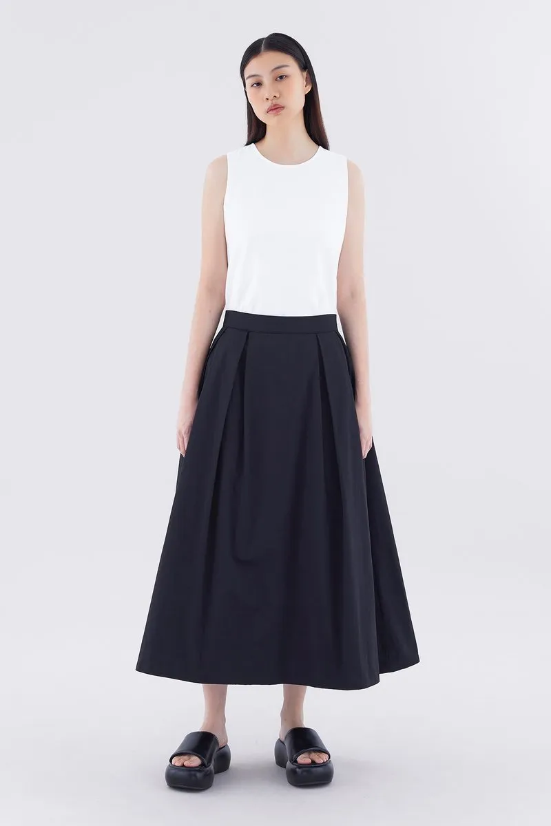 Savana Box-Pleat Skirt