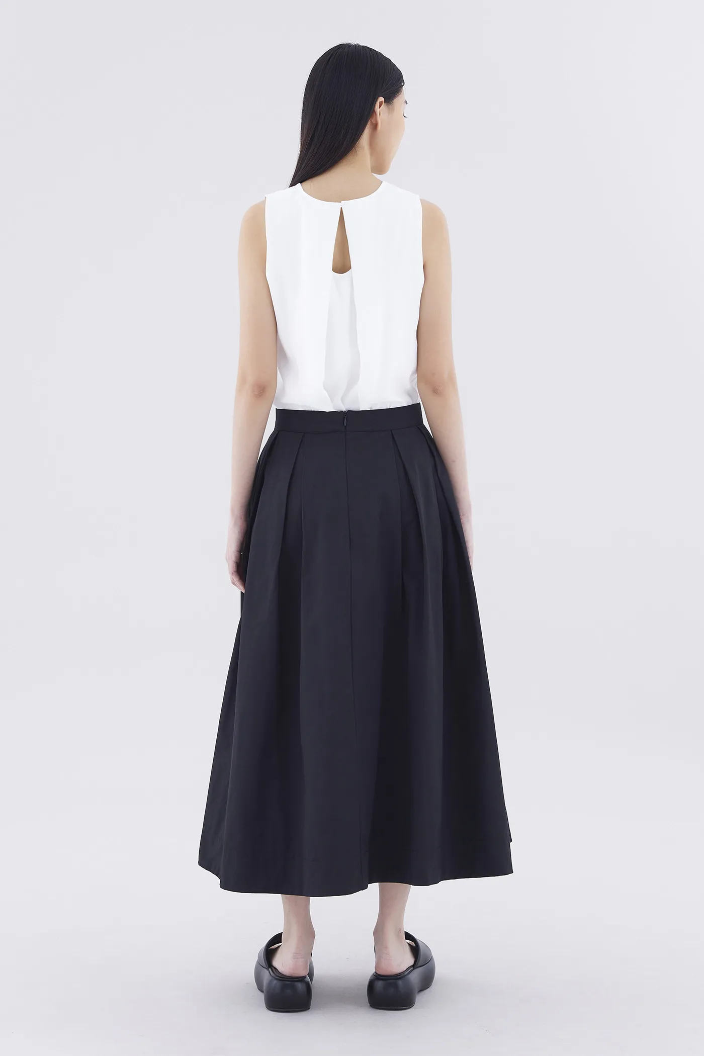 Savana Box-Pleat Skirt