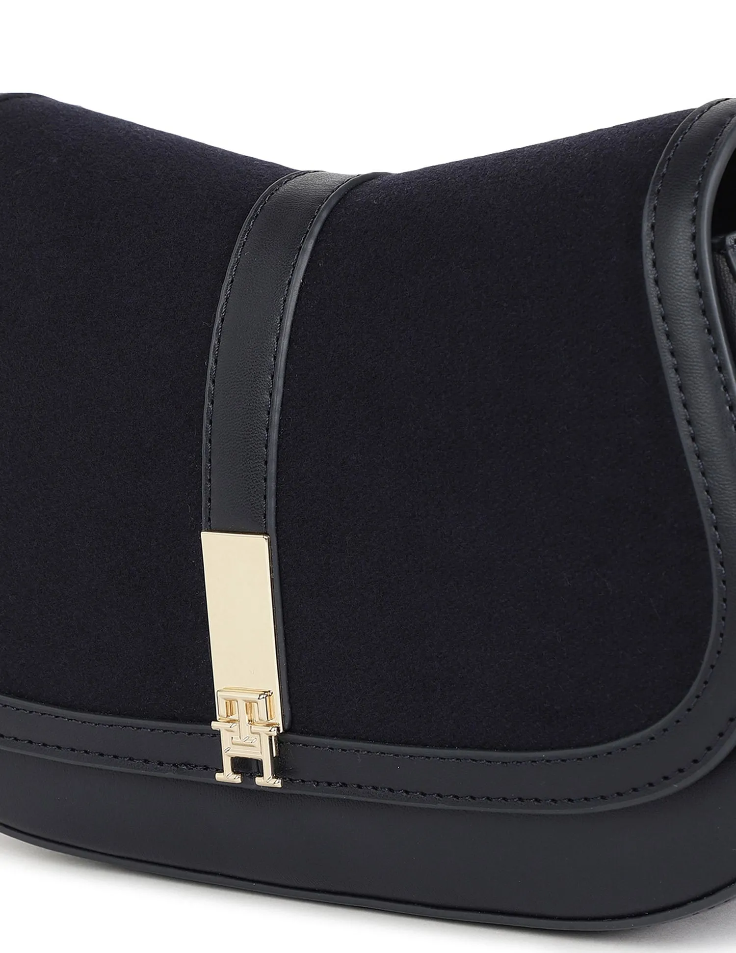 Tommy Hilfiger Heritage Saddle Bag