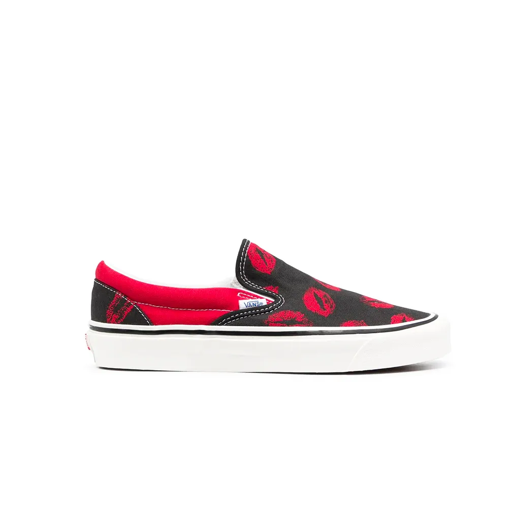 Vans Anaheim Classic Slip-On 98 Dx Black/Red VN0A3JEX45T1