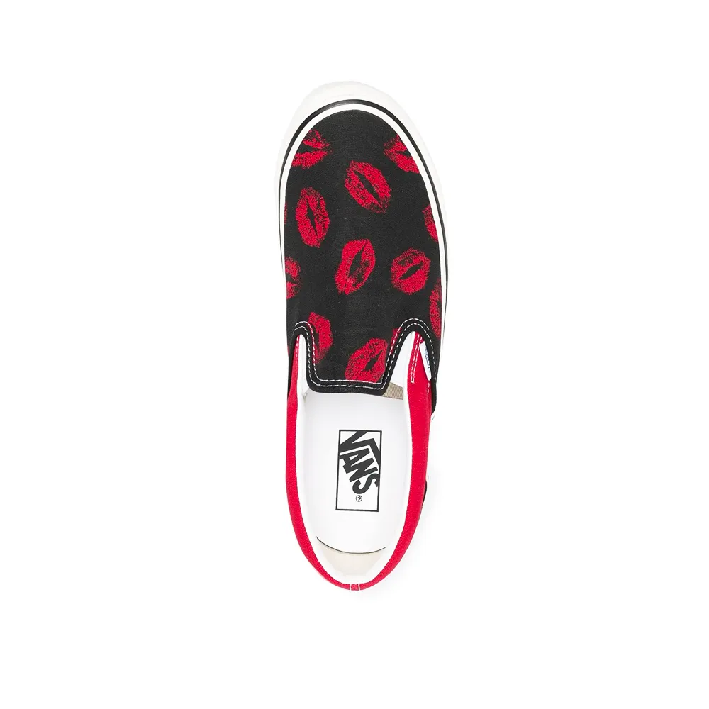 Vans Anaheim Classic Slip-On 98 Dx Black/Red VN0A3JEX45T1