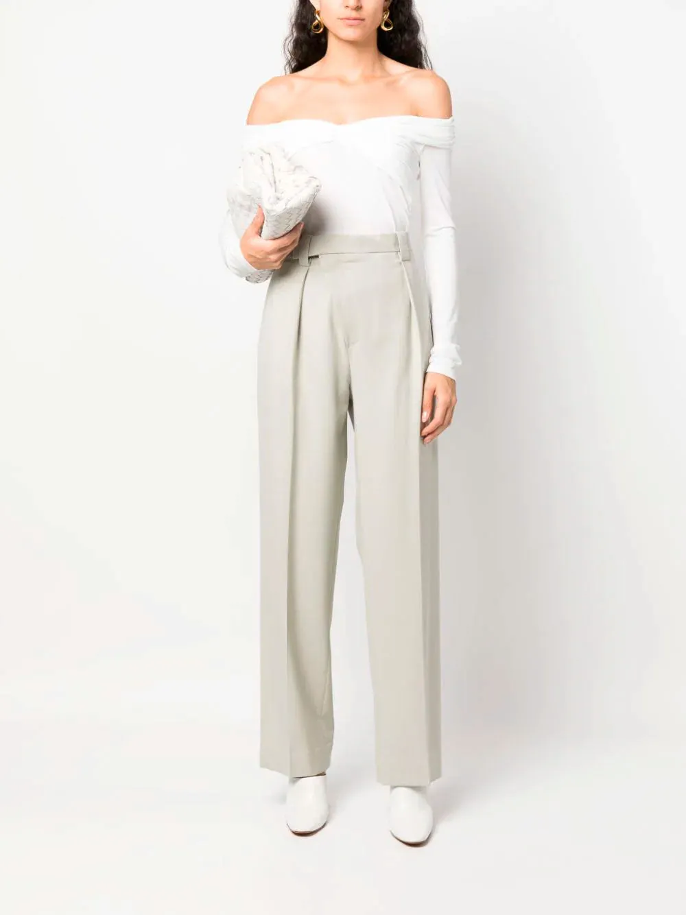 Wide-leg trousers