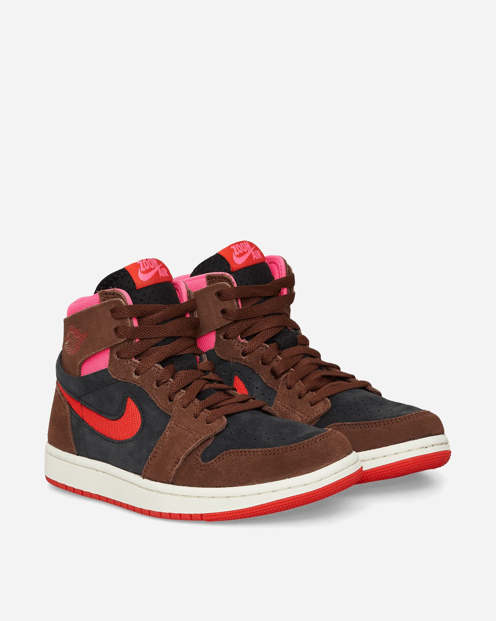 WMNS Air Jordan 1 Zoom Air CMFT 2 Sneakers Cacao Wow / Black / Hyper P